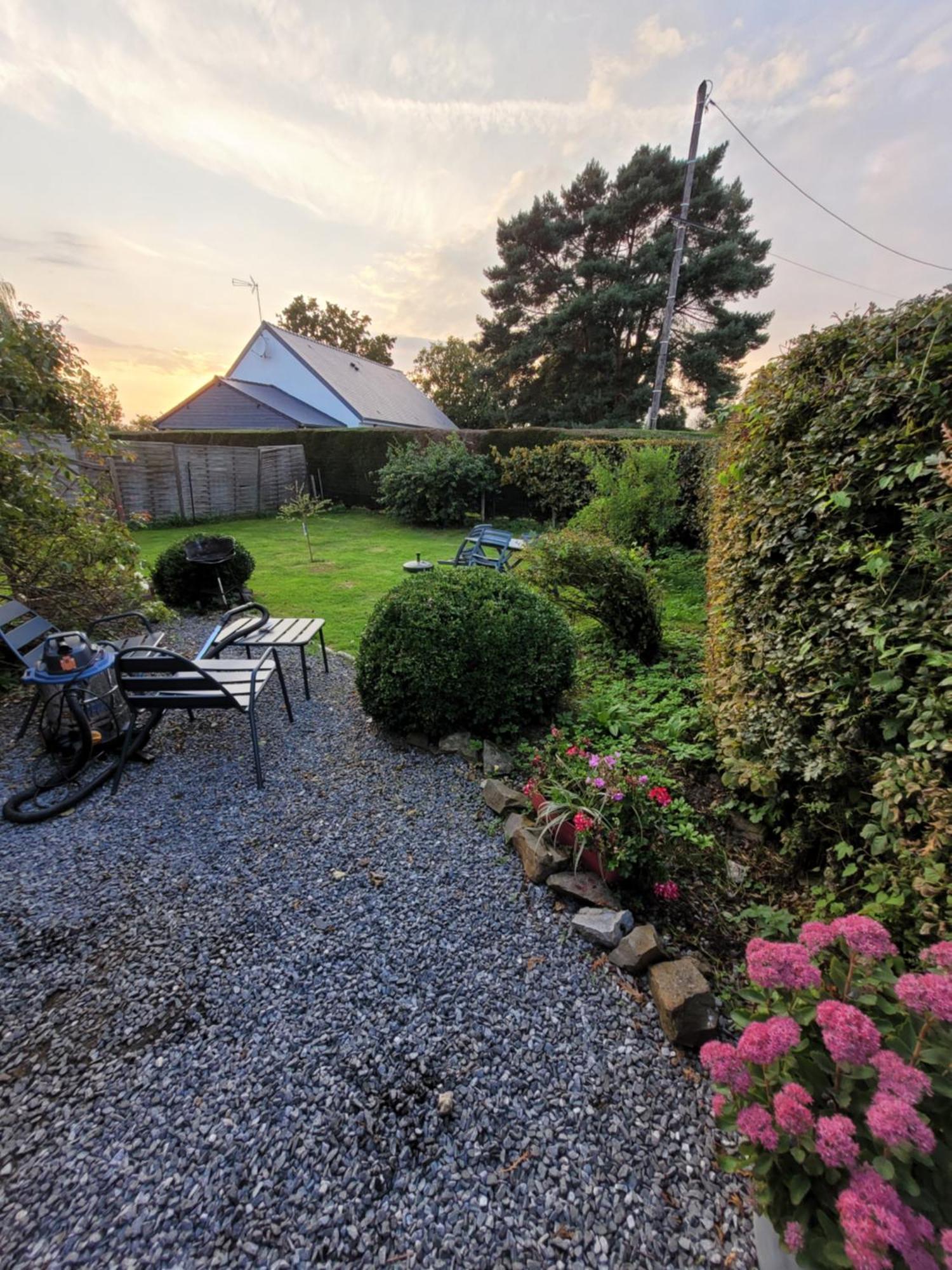 Apartamento Bienvenue du côté de chez nous Wignehies Exterior foto
