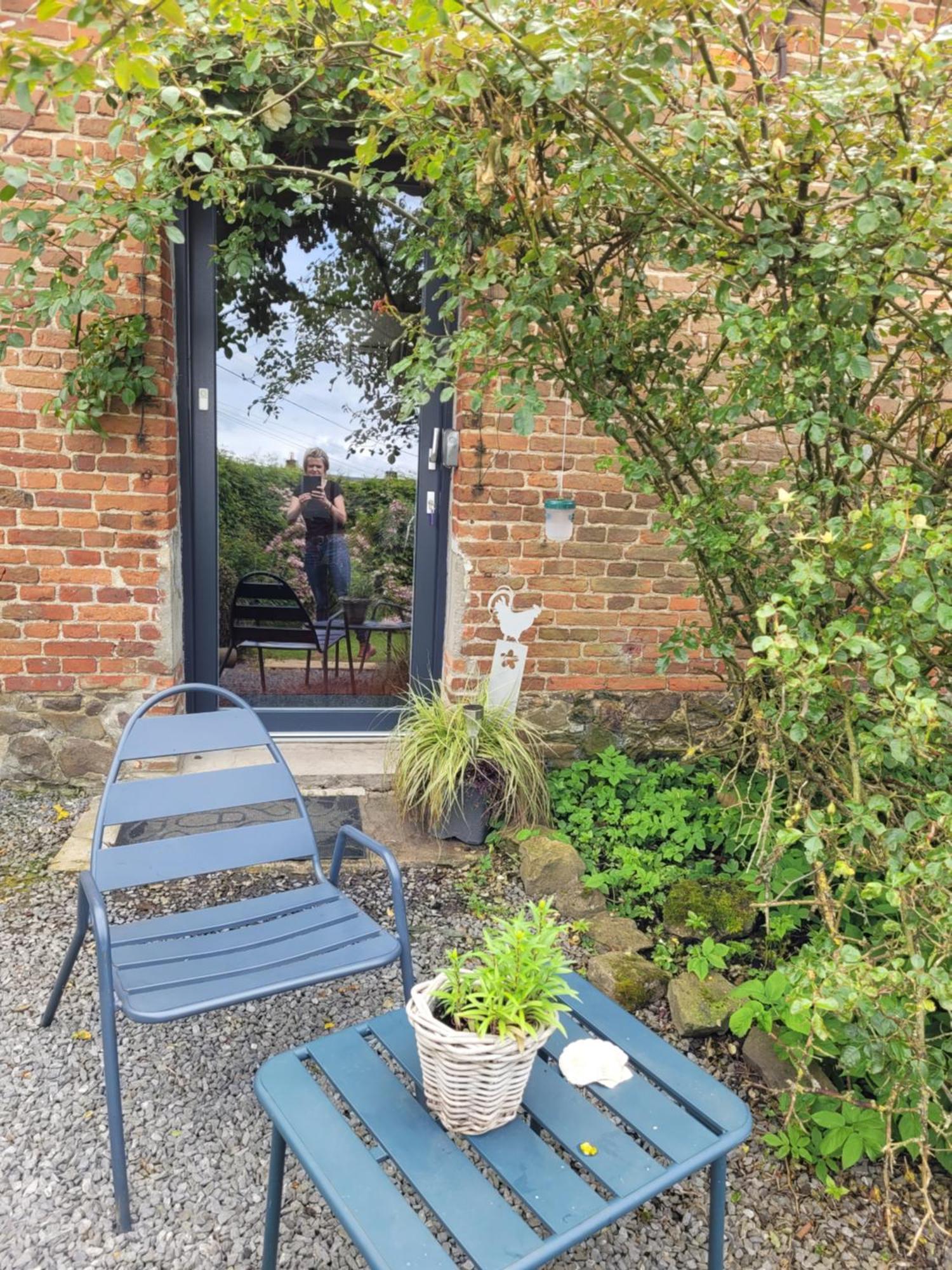 Apartamento Bienvenue du côté de chez nous Wignehies Exterior foto