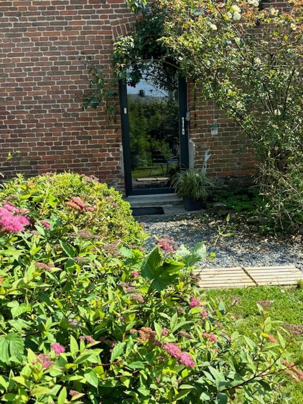 Apartamento Bienvenue du côté de chez nous Wignehies Exterior foto
